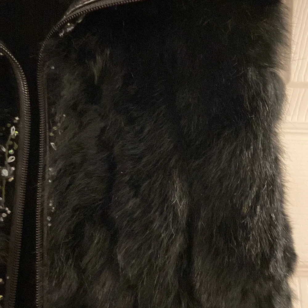 COLEBROOK RABBIT FUR AND LAMBSKIN WOMENS VEST BNWOT length 23” bust 30”very soft